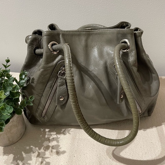 Furla - Leather Shoulder Bag - Picture 4 of 13